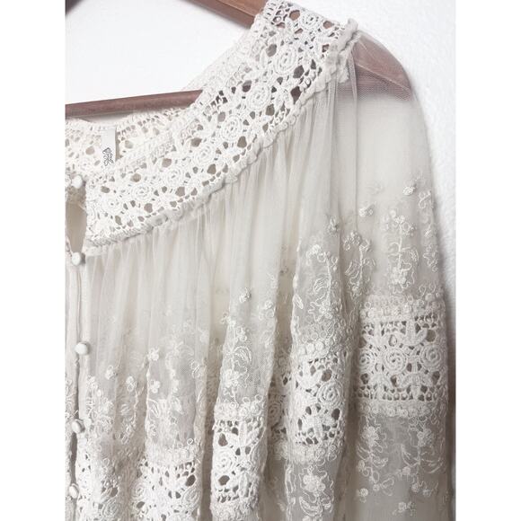 Vintage Free People Sheer Crochet Lace Embroidered Peasant Top Size XS Ivory - Picture 4 of 7
